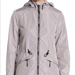 ✨NWT Lucky Brand Windbreaker